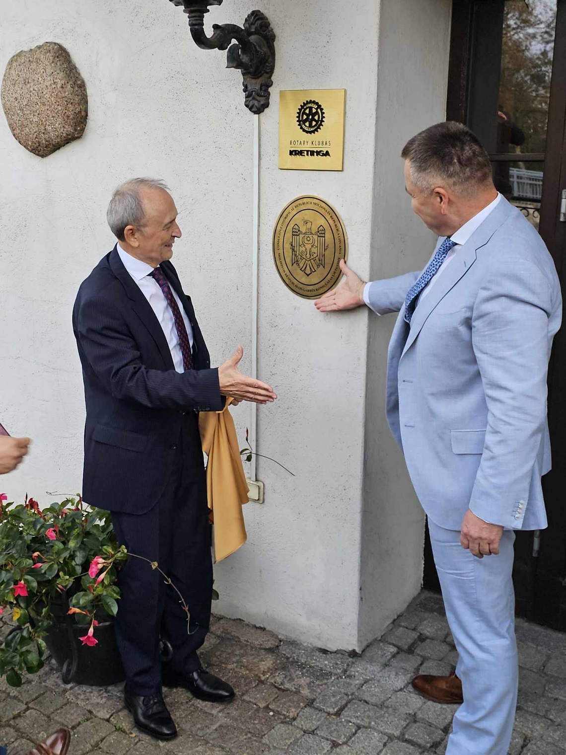Kretingoje atidarytas Moldovos Respublikos Garbės konsulatas Kretingoje atidarytas Moldovos Respublikos Garbės konsulatas