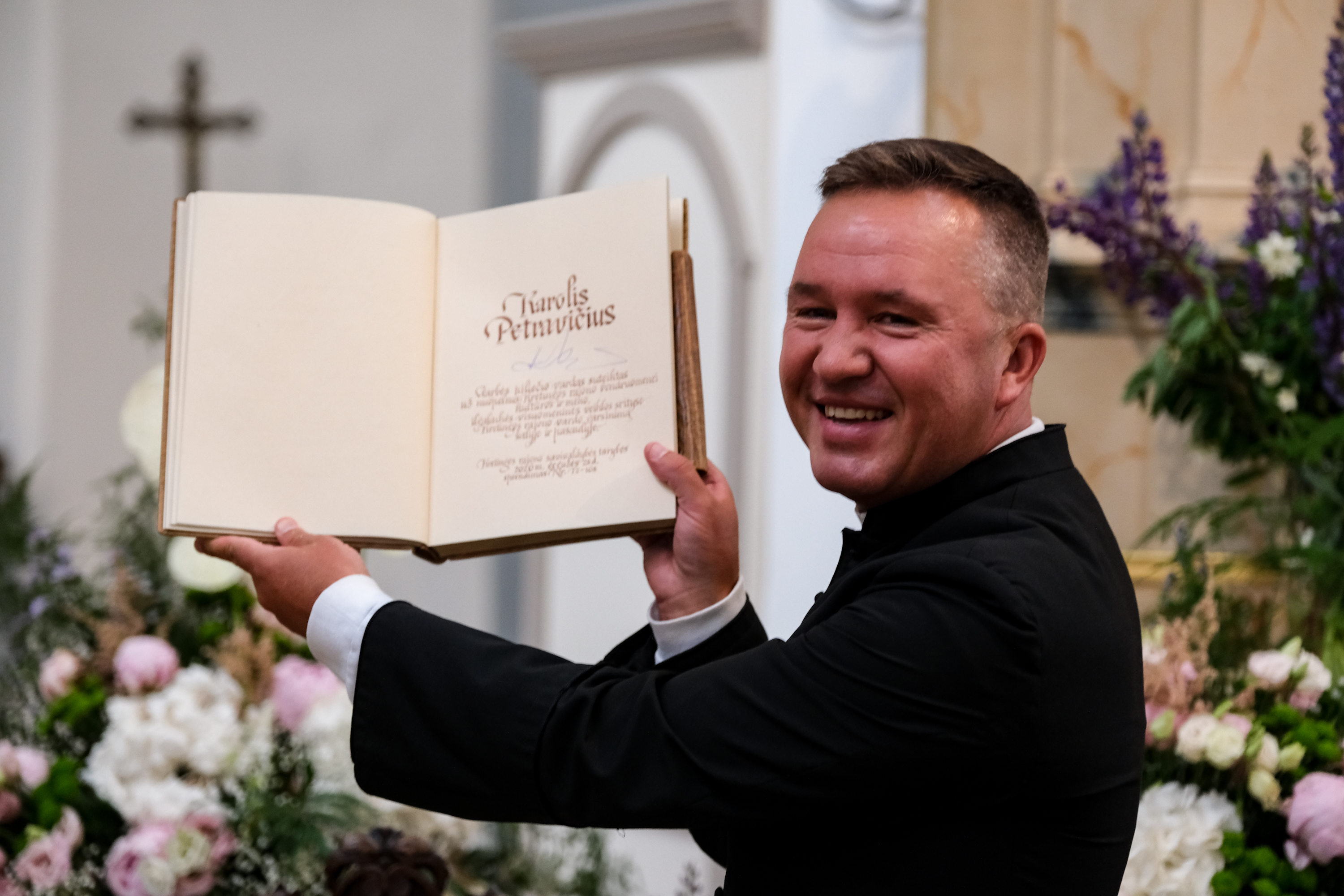 Nusipelniusiam dvasininkui suteiktas Kretingos rajono Garbės piliečio vardas Nusipelniusiam dvasininkui suteiktas Kretingos rajono Garbės piliečio vardas