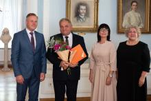Mokytojų dieną apdovanoti geriausi Kretingos rajono mokytojai