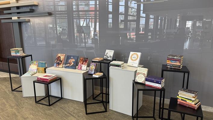 Kretingos bibliotekoje pristatyta Indijos literatūros ekspozicija