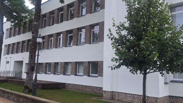 Atnaujintas Savivaldybės administracijos pastatas Vilniaus gatvėje