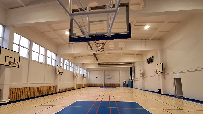 Atnaujinta dar viena sporto salė